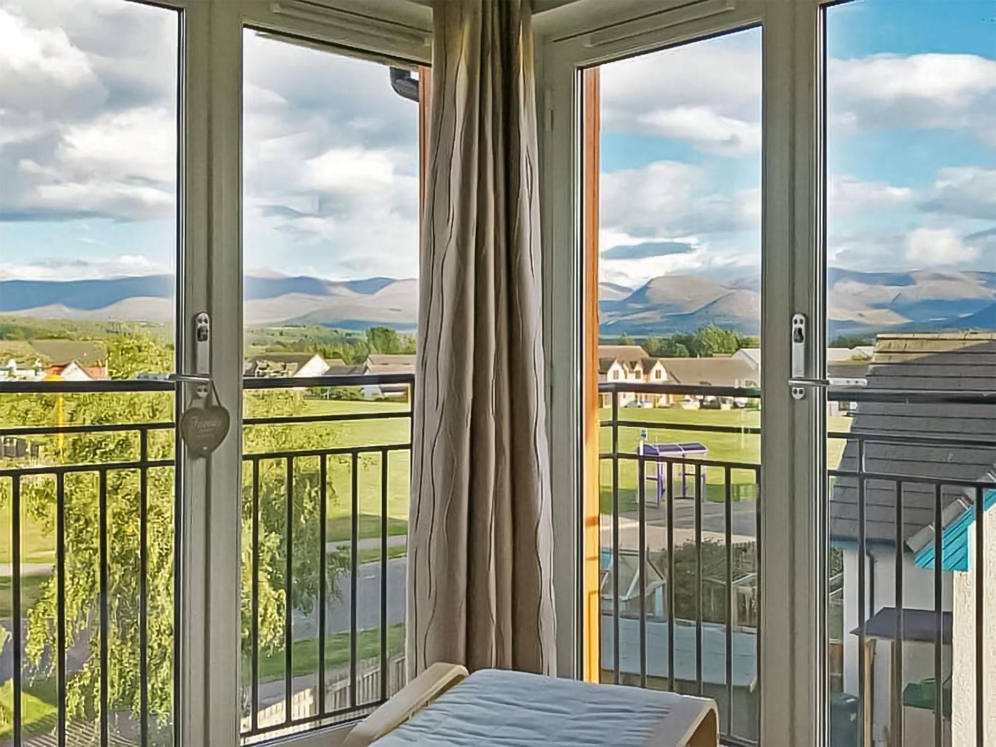 Villa The View At No10 Aviemore Exterior foto